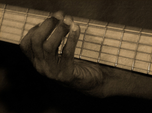 2nd_hands_mrm_guitarplayer